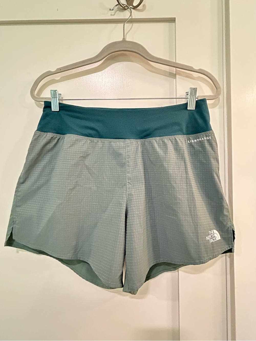 The North Face LightRange Women’s Running Shorts Size Medium